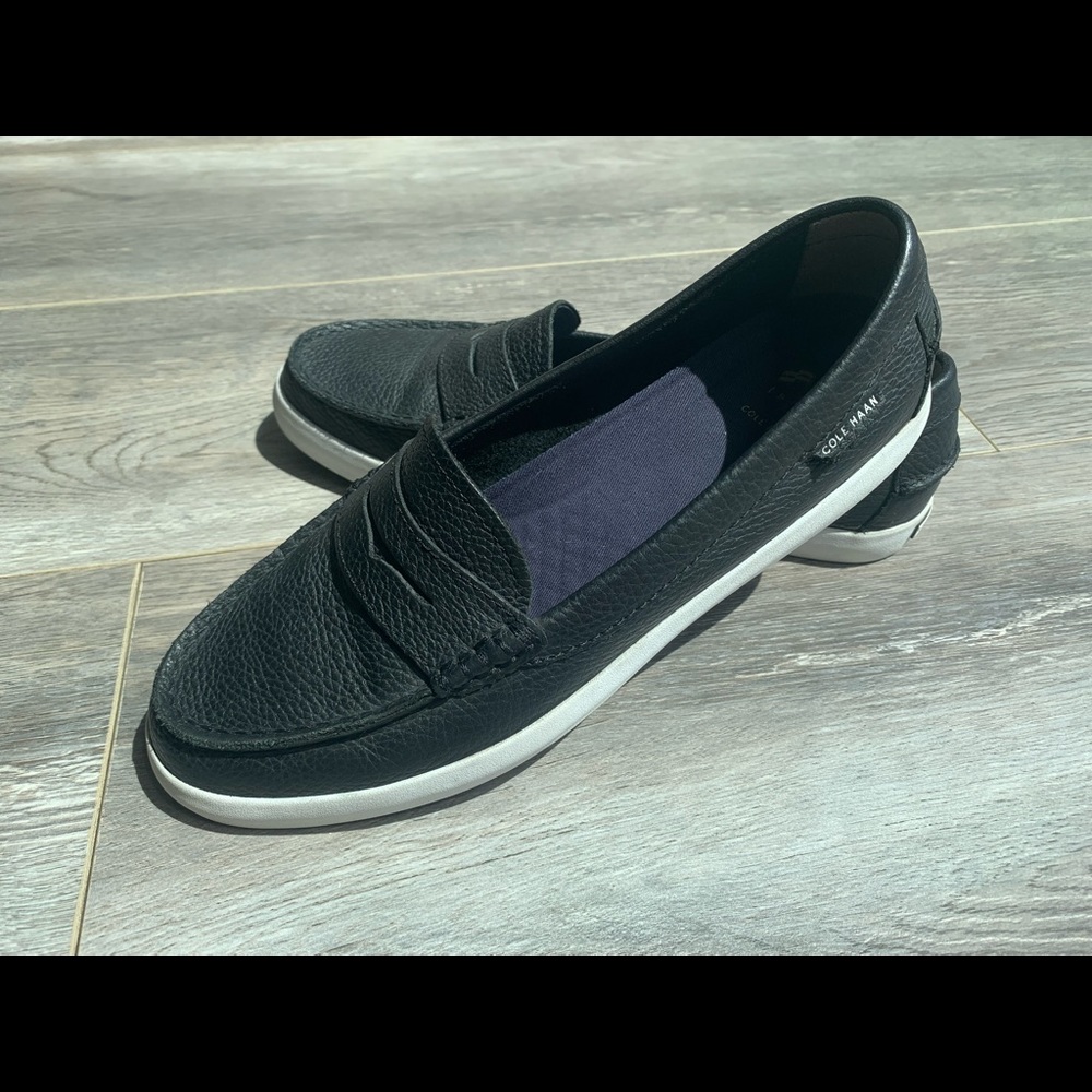 Cole Haan Nantucket Loafer (Womens 8.5)